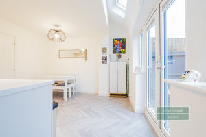 Photo 6- click for photo gallery